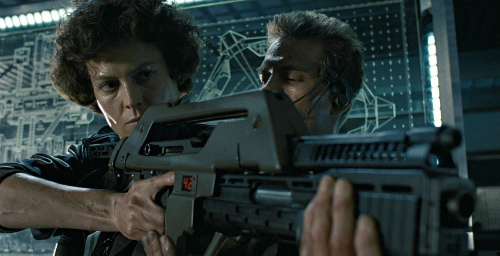 REVIEW: Aliens (1986) – FictionMachine.
