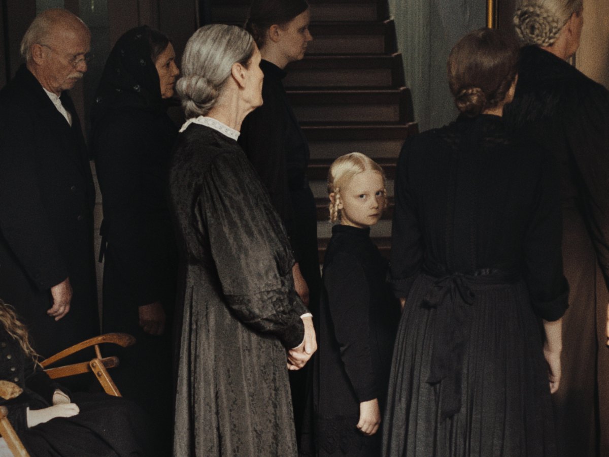 REVIEW: Sound of Falling&nbsp;(2025)