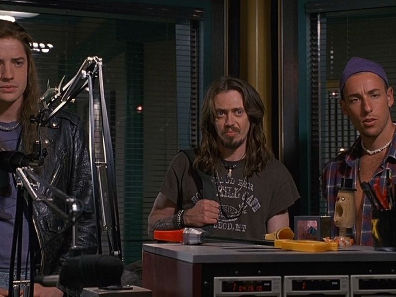 REVIEW: Airheads (1994)